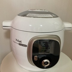 クックフォーミー　エクスプレス　6ℓ  210レシピ内蔵