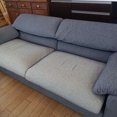 グレー ソファ ☆ジモティ割あり☆ ソファ グレー H73～90×D80×W193 クリーニング済み