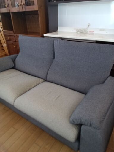 ジモティ来店特価!! カリモク 2.5人掛けソファー レザー ZU4672R353 J-1208