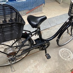 電動アシスト自転車　黒色