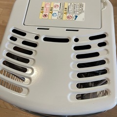 トヨトミ石油ストーブ+灯油缶+ポンプ