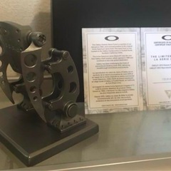 ★激安レア★オークリーディスプレイロボティックストアフロント