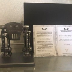 ★激安レア★オークリーディスプレイロボティックストアフロント