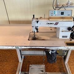 ジューキ工業用本縫いミシン

