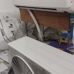 コロナ 冷房専用エアコン 6畳用 2021年製 別館においてます