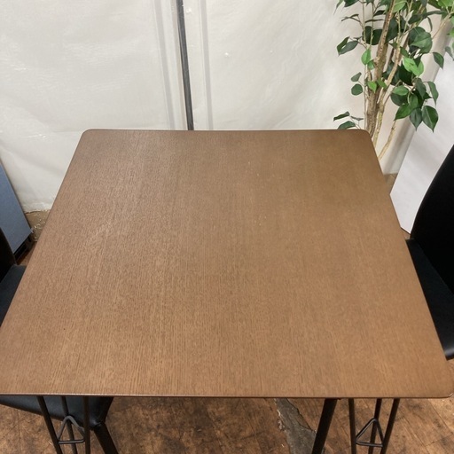 【美品 ニトリ ダイニングテーブル5点セット ミドルブラウン 135cm】 美品 ニトリ ダイニングテーブル5点セット ミドルブラウン 135cm