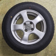 グッドイヤー　スタッドレス　ホイル付き175/70/14