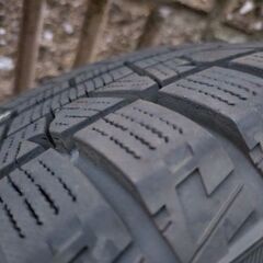 🔶美品で綺麗な！アルミホイル14インチ！YOKOHAMAスタッドレス！バリ山！175.65.14