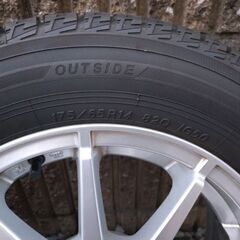 🔶美品で綺麗な！アルミホイル14インチ！YOKOHAMAスタッドレス！バリ山！175.65.14