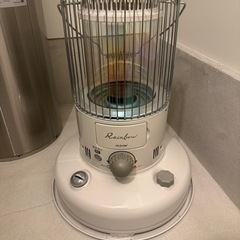 トヨトミ　レインボー　灯油ストーブ