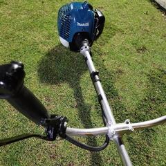 【整備済！美品】マキタエンジン草刈機MEM2300Ｕ