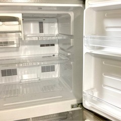 SHARP 225Lノンフロン冷凍冷蔵庫 ✨🧊製氷皿が素晴らしすぎる🧊✨