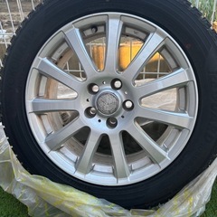 スタッドレスタイヤ☆215/55/R17 4本セット