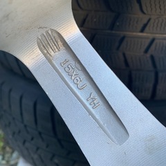 15インチ　スタッドレスタイヤ4本+アルミホイール4本