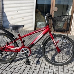 【Jr.マウンテンバイク】美品❗️22インチ　6段変速付　泥除け、前カゴ付　若林自転車　浜大津店　SALE中❗️ Jr.マウンテンバイク】美品❗️22インチ 6段変速付 泥除け、前カゴ付