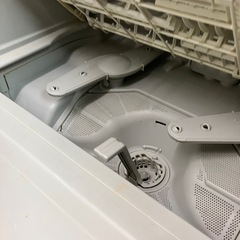 美品パナソニック5人用食器洗い乾燥機 NP-TA4-W ホワイト  2021年製