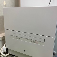 美品パナソニック5人用食器洗い乾燥機 NP-TA4-W ホワイト  2021年製