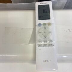 ☆中古￥28,800！TOSHIBA　6畳用2.2kwルームエアコン　家電　2020年製　RAS-G221M(W)型　【BK059】