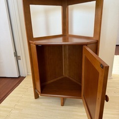 カリモクコーナーラック