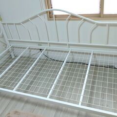 売ります！　ニトリ　デイベッド　ホワイト　中古 売ります！ ニトリ デイベッド ホワイト 中古