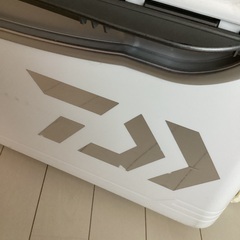 ダイワ クーラーボックス LIGHT TRUNKⅢ VSS3000RJ 中古