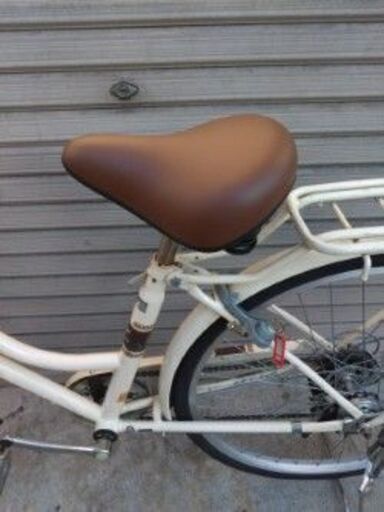 ２６インチ オートライトつき６段変速自転車 アイボリー 京都市北区～ 26インチ オートライトつき6段変速自転車 アイボリー 京都市北区～