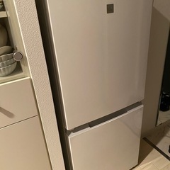 冷蔵庫 SHARP 白 152L