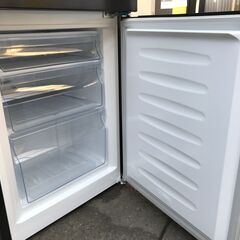 ★ハイセンス　Hisense  冷蔵庫 HR-D1701B 2022年式 175L ブラック 一人暮らし 二人暮らし 2ドア キッチン家電 家電 クリーニング済 堺市 深井 【ジャングルジャングル深井店】