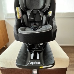 【中古良品】Aprica クルリラプラスISOFIX 中古良品】Aprica クルリラプラスISOFIX