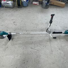 中古品 □ makita コードレス草刈機 MUR182UDZ □ M □ IT0SVQCJZ0WG