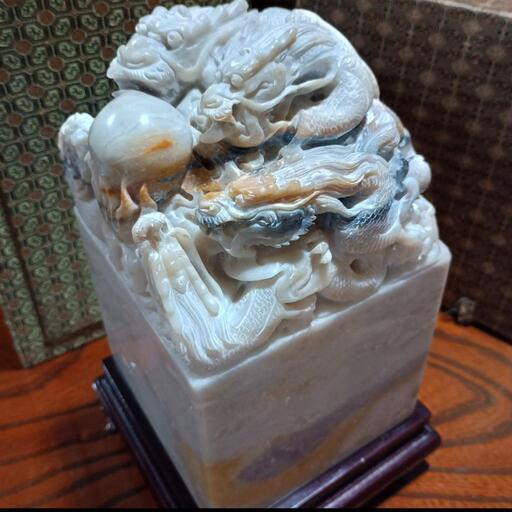 龍の印石 10盤龍 ラオス石 田黄 高級 印材 印石 落款