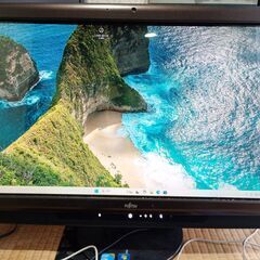 使わなくなった為、お譲りします。液晶一体型 富士通FMVF53SWP