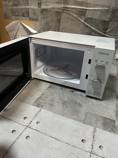 リユ-スのサカイ広島石内店】ジモティ割！/60HZ電子レンジ/ヤマダ