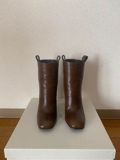 ブルネロクチネリ ブラウンレザーアンクルブーツ ヒール10cm