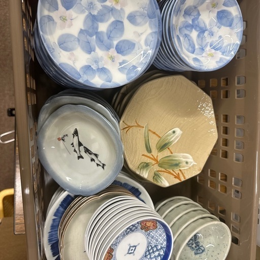 皿まとめ売り
