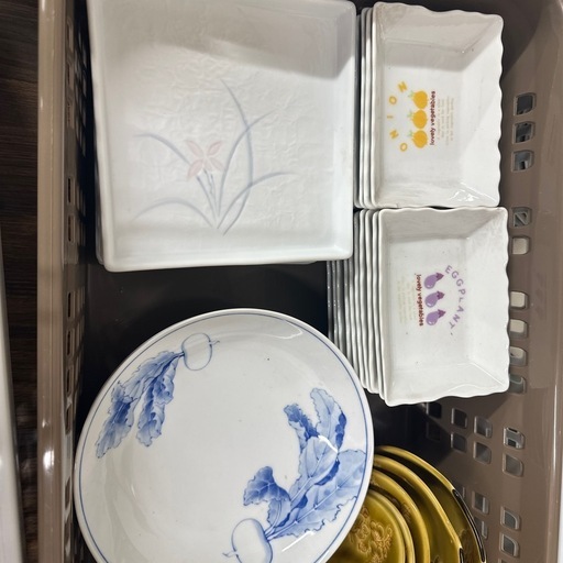 皿まとめ売り