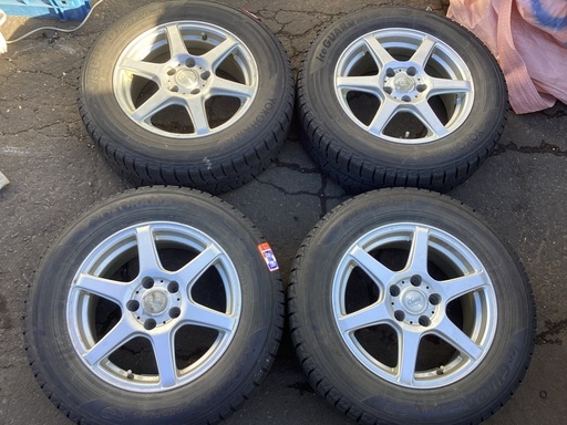 アルミホイール 11800円 16×6.5J スタッドレスタイヤ 215/65R16 ヨコハマ 18年製🌟17 (リユース札幌) 札幌 のタイヤ、ホイールの中古あげます・譲ります｜ジモティーで不用品の処分