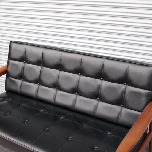 T557) カリモク60 Kチェア 2シーター スタンダードブラック 幅133cm