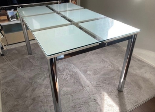 東京インテリア ガラス天板ダイニングテーブル 東京インテリア ガラス