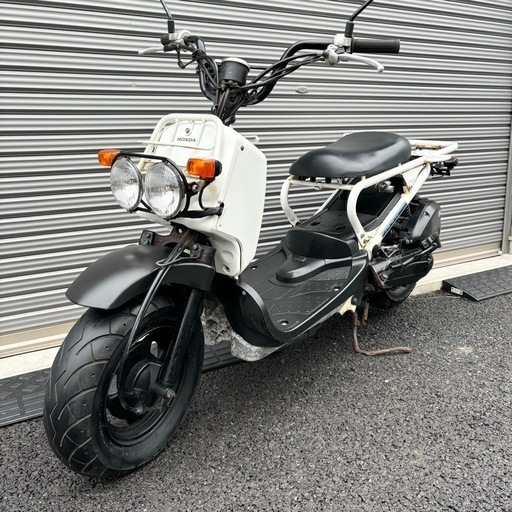 3017.定番人気　ズーマー　バッテリー新品、サイスタ付属　千葉県柏市　即日配送、自走引き取りも可能