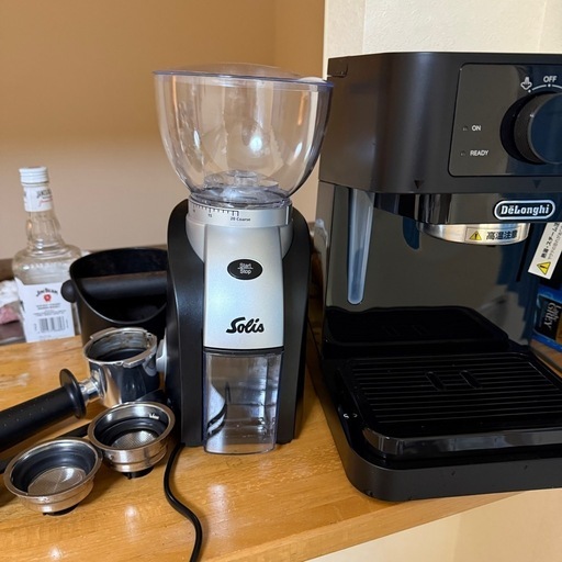 DeLonghi エスプレッソマシン グラインダー などセット DeLonghi
