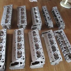 Mベンツ126-107エンジン-シリンダーヘツト左右セツト販売