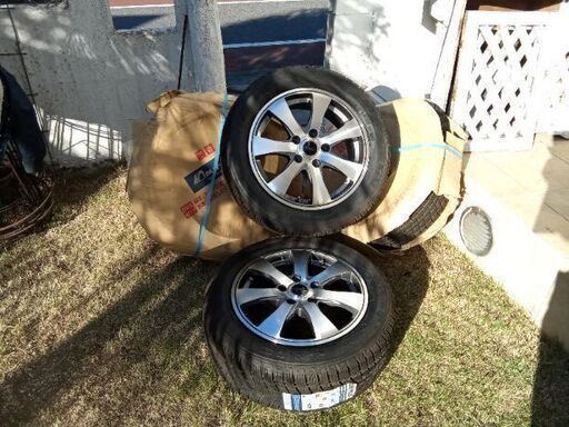 只今商談中】ハイエーススタッドレス 195/80R15純正ホイール付4本 