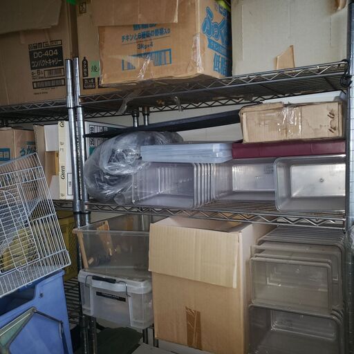 断捨離　第二弾　屋外の倉庫の中身を減らします　０円～１０００円