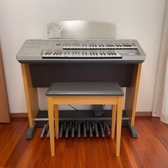 エレクトーン譲ります。説明書、楽譜の本、イス、ついてます。