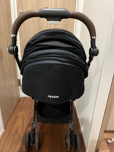 美品】ApricaラクーナクッションフリープラスAB ベージュ 【公式通販 