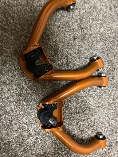 ニキさん専用18.20.21.クラウン用 SKID アッパーアーム フロント