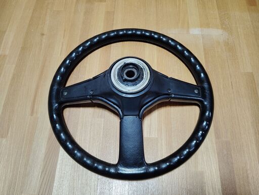 R31スカイライン SKYLINE 純正ハンドル※革巻きでは有りません‼ 日産