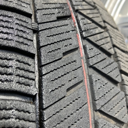 国産 スタッドレスタイヤ４本セット スタッドレスタイヤ ホイル付4本セット 205/55-16 ノキアン スタッドレスタイヤ 205/55R16  ホイールセット 国産車用 ノキアン ハッカペリッタ R5 205/55R16 4本1台分 【クロスレンチ付】 ( Nokian  HAKKAPELIITTA 冬タイヤ 矢東タイヤ ... スタッドレスタイヤ　4本