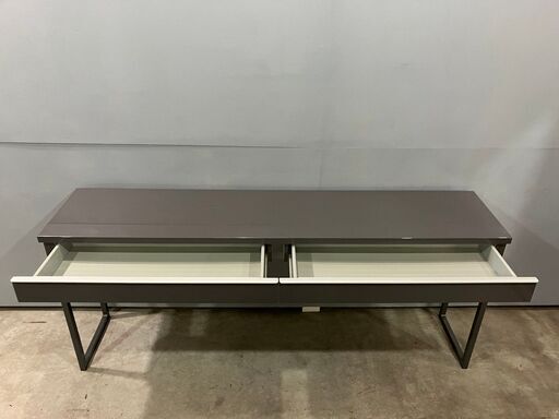 IKEA』イケア BESTABURS ベストブルシュ ハイグロス パソコンデスク